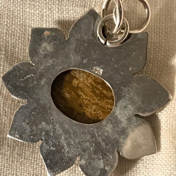 925 Silver handmade artisan gift pendant with jasper stone - Picture 2 of 5